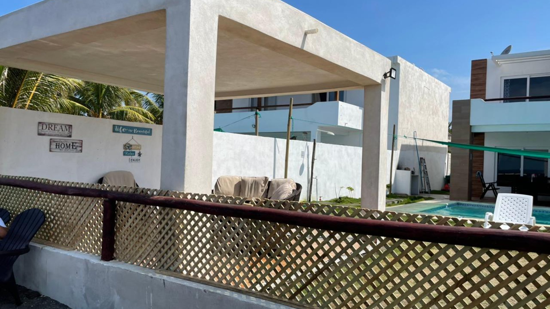Casa en venta a la orilla de la Playa - Miniatura 15