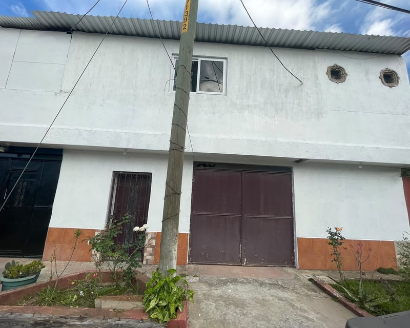Casa en Venta de 4 Habitaciones en Villa Nueva Zona 4