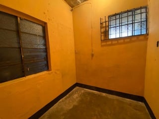 Casa en Venta de uso Comercial en zona 6 Guatemala - 4