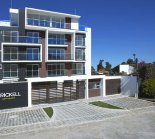 📍 APARTAMENTO EN RENTA – EDIFICIO BRICKELL | ZONA 16