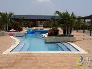 Vendo terreno plano en Lagunas de Monterrico, Guatemala - 2