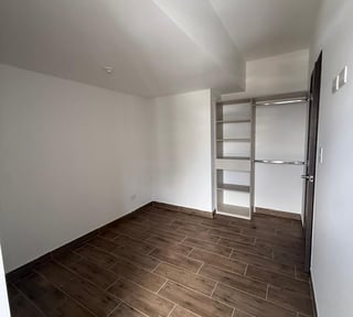 RENTO APTO NUEVO MODRA 2 ZONA 4 REF 6944  1 HAB, 1 BAÑO, 1 PARQ, LINEA BLANCA