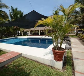 Renta Villa , para 20 personas en Monterrico desde Q5,000, Villa #