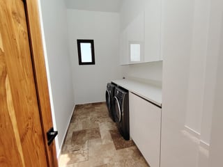 Casa en Venta en Antigua Guatemala, Casa Retiro  Ref-9006 - 3