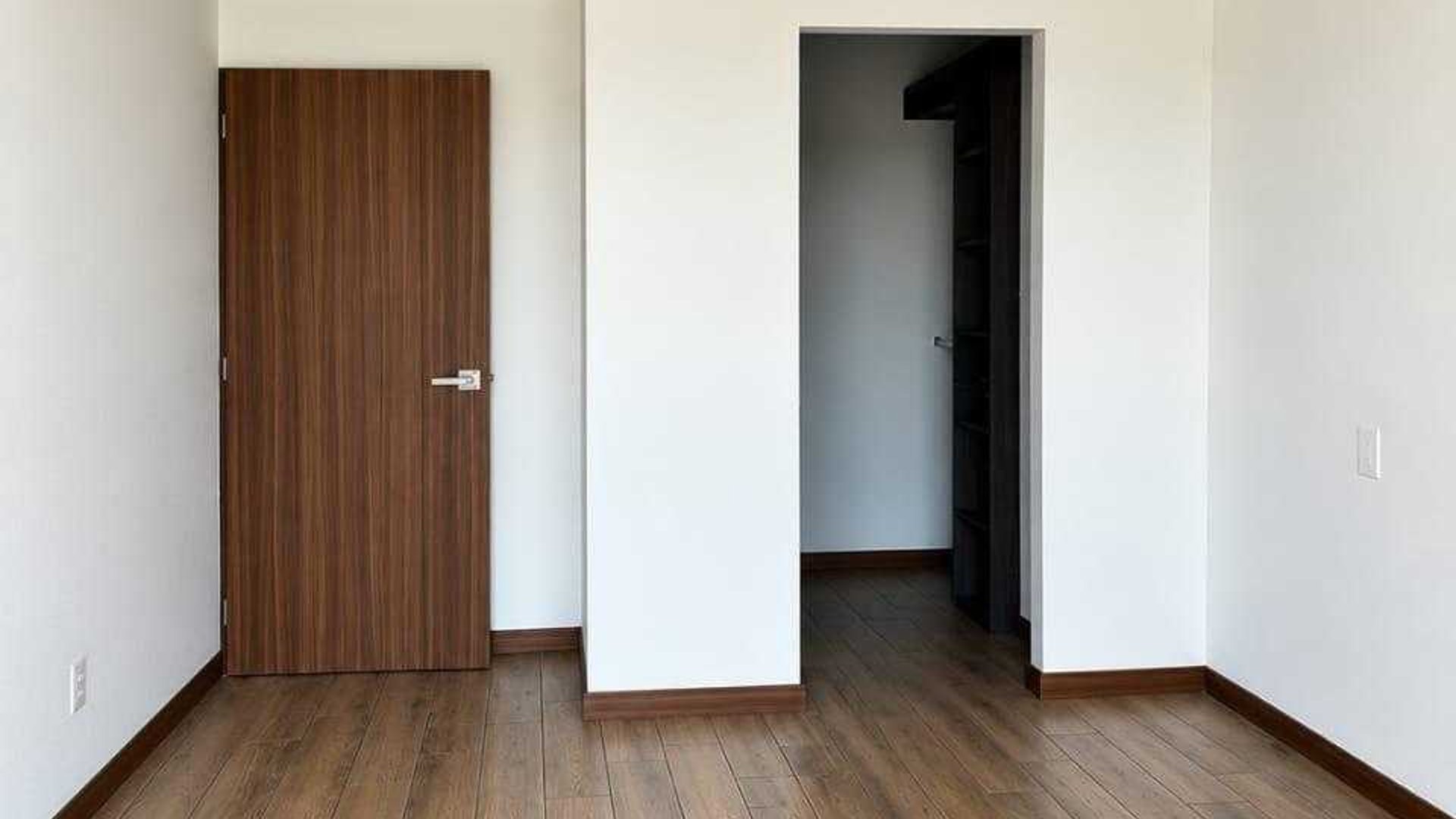 APARTAMENTO EN ALQUILER ????Edificio Inara, Zona 4 - Miniatura 5