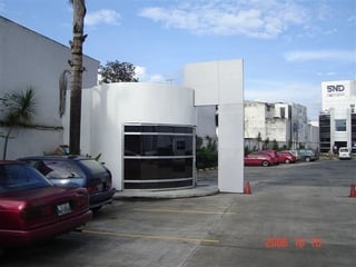 Edificio en venta o renta  en zona 10 - Image 7