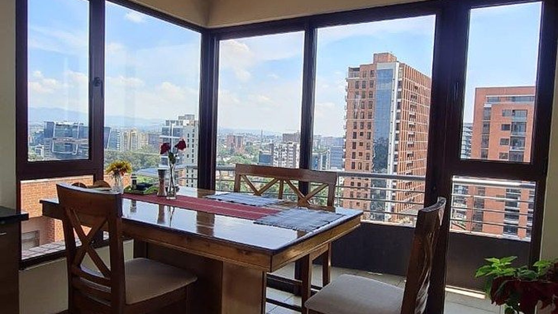 Penthouse en Renta  , Zona 10 - Miniatura 12