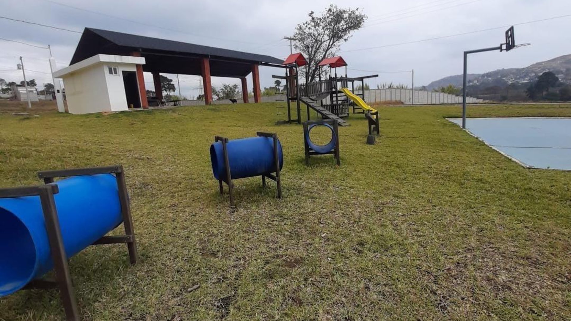 TERRENOS EN RESIDENCIAL HACIENDA LO DE REYES - Miniatura 4