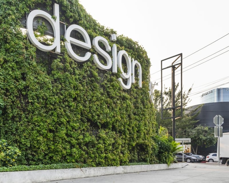 📍 LOCAL COMERCIAL EN VENTA – 232.22 m²  | DESIGN CENTER | ZONA 10