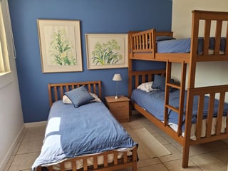 Apartamento en venta remodelado en Juan Gaviota, Marina del Sur - Image 13