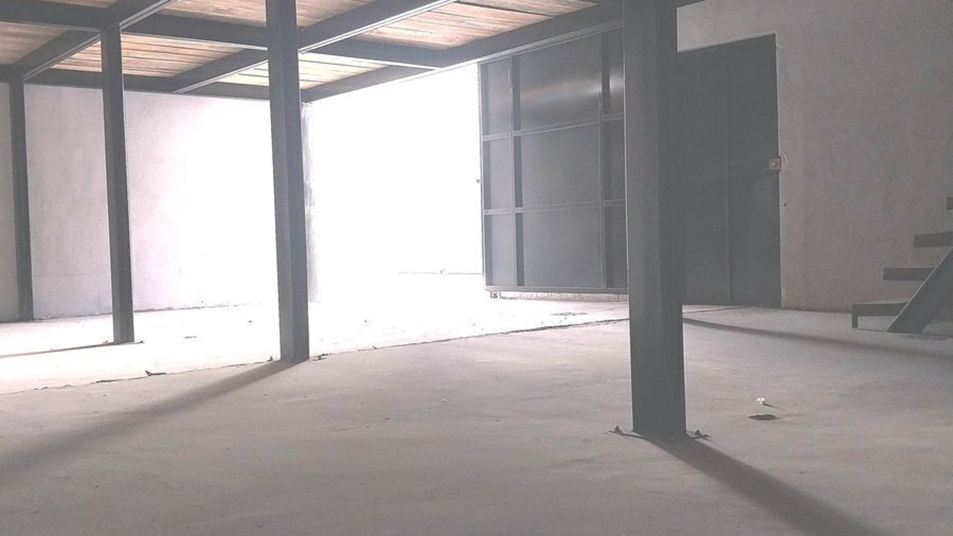 OFIBODEGA EN RENTA ZONA 12 - Miniatura 5