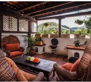CASA EN CONDOMINIO EN EL CASCO DE ANTIGUA GUATEMALA 