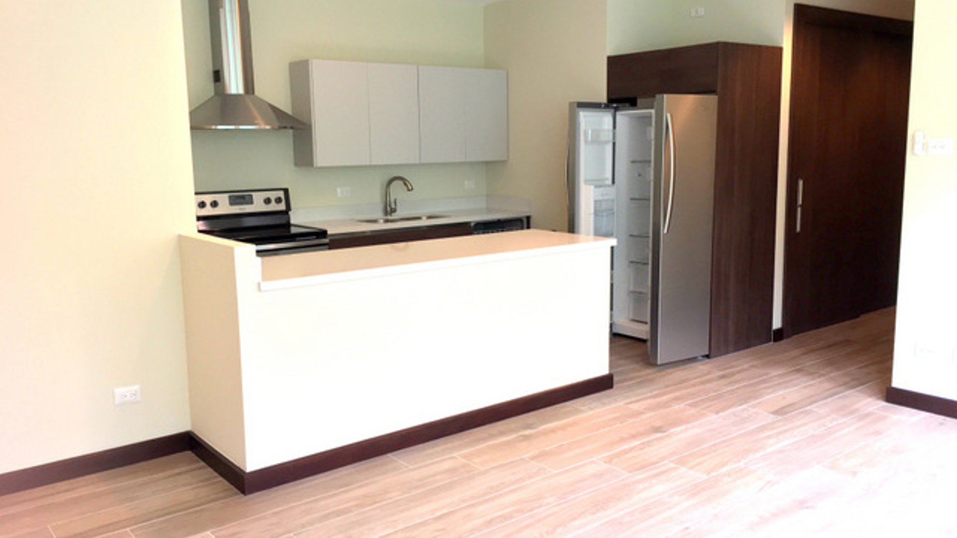 Apartamento en renta  km 6.8 Carretera a Muxbal / Cupertino - Miniatura 2