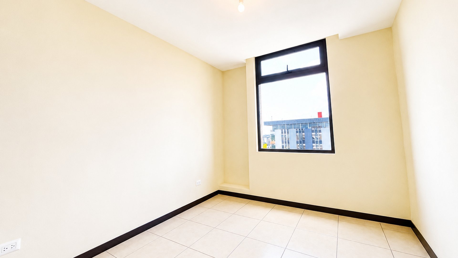 Apartamento en Renta en Torre Barcelona, Zona 9 - Miniatura 11