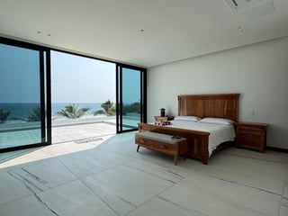 Exclusiva Mansión Frente al Mar en Venta Ideal como Residencia de Lujo u Hotel - Image 29
