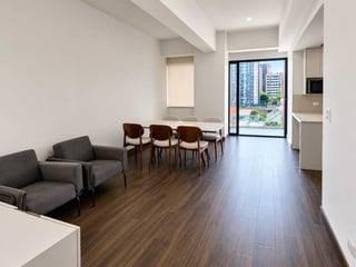 APARTAMENTO EN ALQUILER 📍 Edificio Casa Cañada, Zona 14 - 2