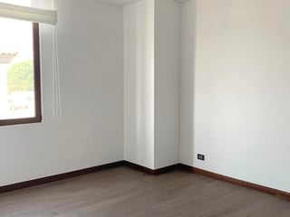 Apartamento en renta con linea blanca de 2 habitaciones Z16 Ref-5477 - 3