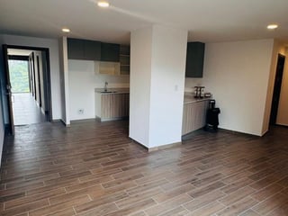 Apartamento en venta de 3 habitaciones sobre Av las Américas Ref-5327 - 2