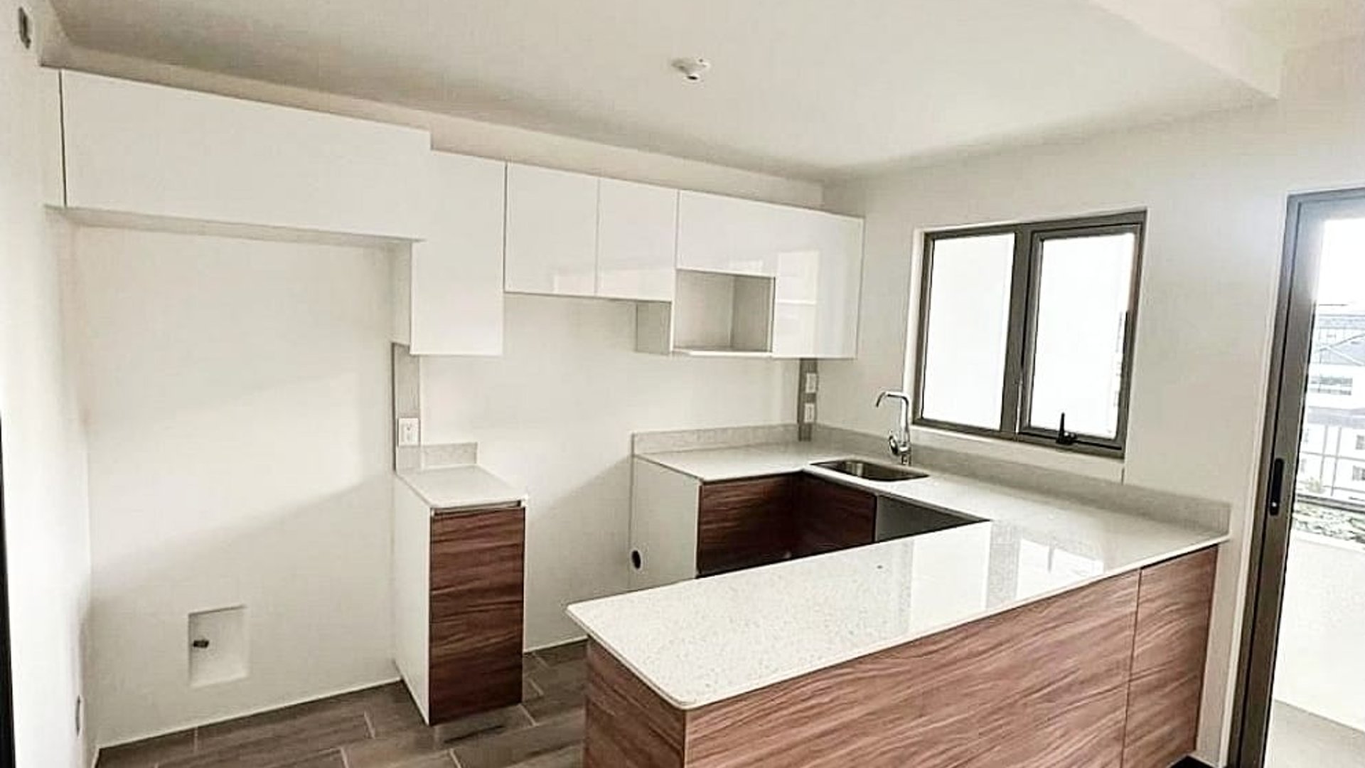 Apartamento / EN RENTA / Segheria, zona 14 La Villa - Miniatura 4