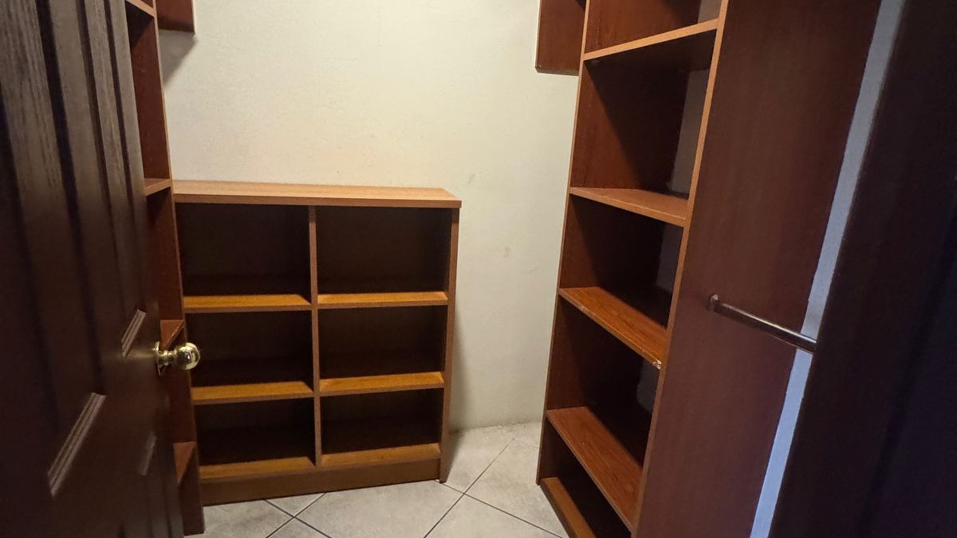 Apartamento amueblado en renta - Pacífica Plaza Zona 14 Ref-6033 - Miniatura 22