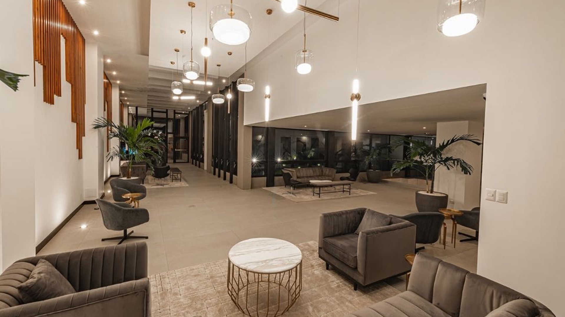 Apartamento Amueblado en Renta o Venta Edificio Enalto  Z. 16 - Miniatura 11
