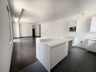 Apartamento en Nogales de Cayalá, zona 16 - 4