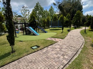 Venta de casa en Villa Venetto Santa Elena Barillas - Image 9