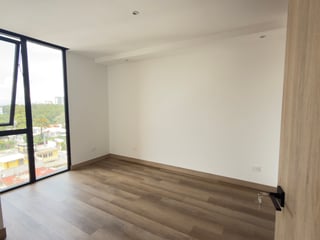 ALQUILER DE HERMOSO APARTAMENTO - TOMUS, ZONA 15 - 4