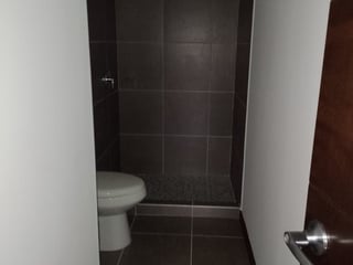 LINDO APARTAMENTO AMUEBLADO EN RENTA ZONA 12 - Image 14