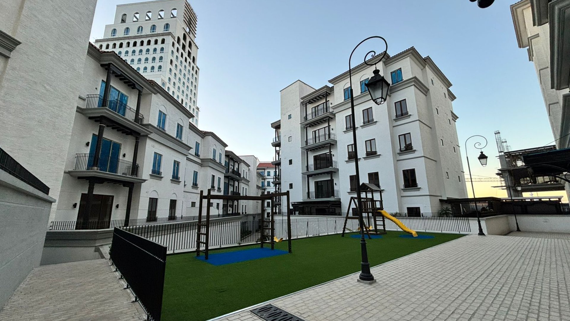 RENTA Apartamento Zona 16 Nogales de Cayala 