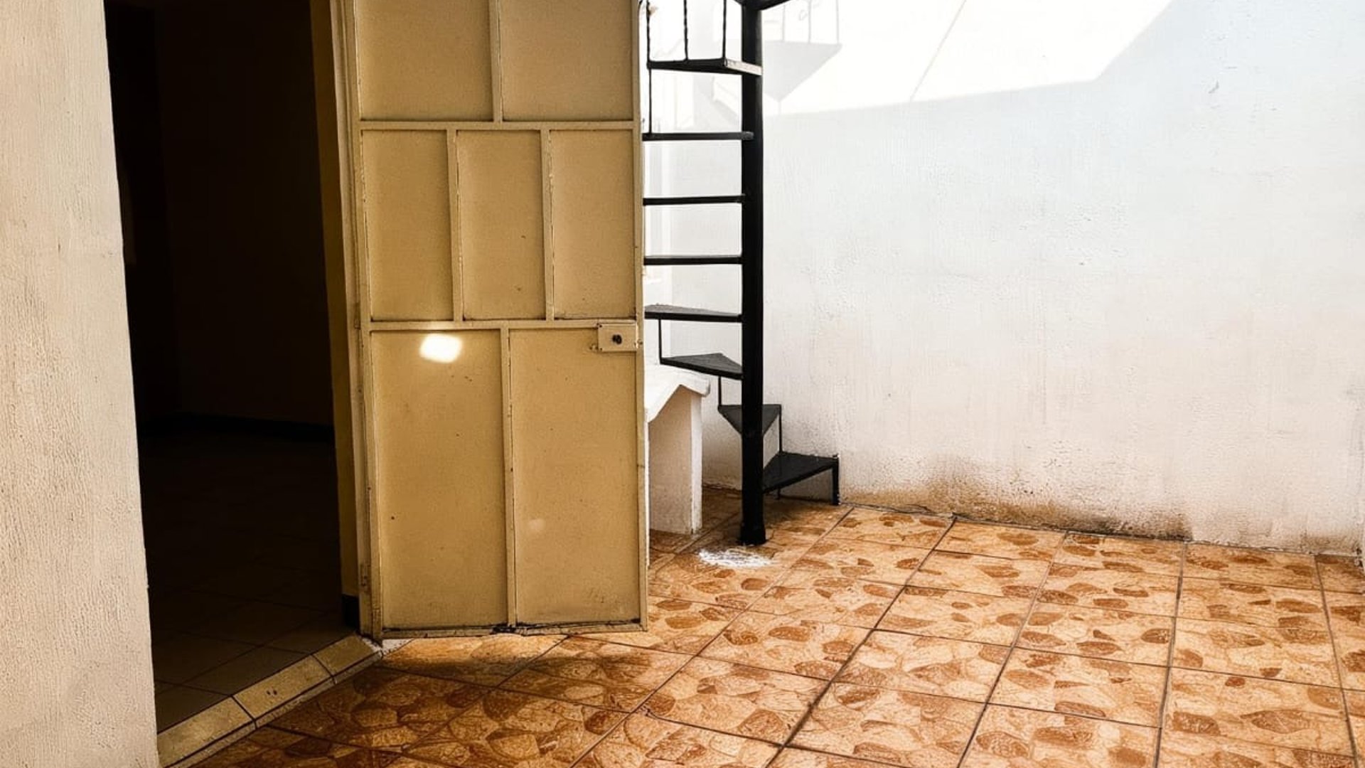 Casa en Venta Palencia, Guatemala | 3 Hab, 2 Parqueos | Q490,000 - Miniatura 6