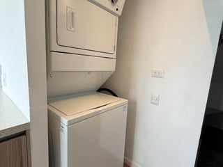Apartamento en venta zona 13 en Narama con vista única al aeropuerto - 3