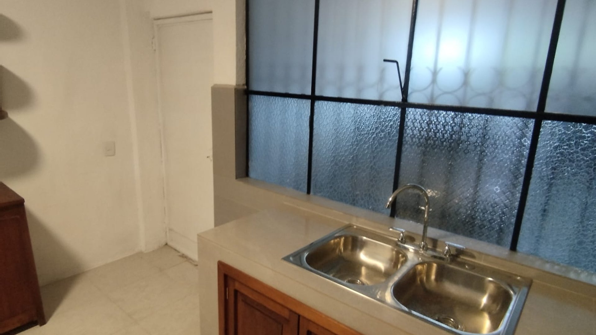 ???? APARTAMENTO EN RENTA – 2 HAB + ESTUDIO | VH3 | ZONA 15 - Miniatura 2