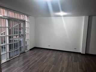 CASA EN RENTA – COLONIA ELGIN II | ZONA 13 - Image 8