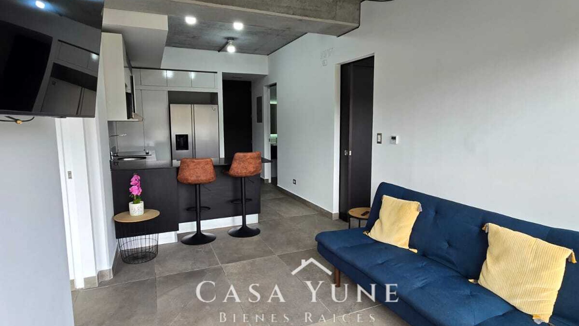 Apartamento en Alquiler zona 16 Shift Cayala amueblado