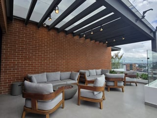 Apartamento de Lujo con Jardin en venta en la zona 14 - Image 24