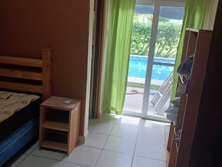 Vendo casa en Monterrico dentro de Condominio km 5.3 - 5