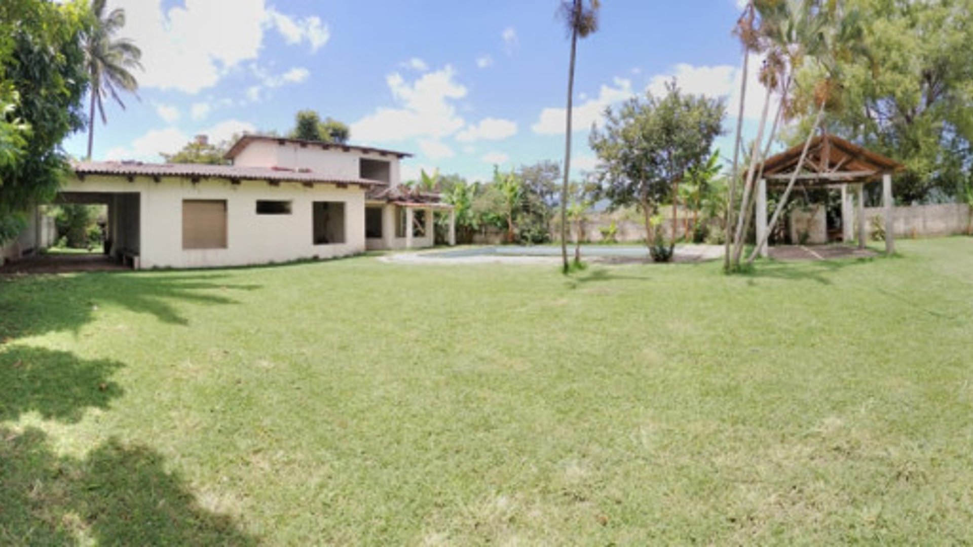 En venta casa para remodelar a orilla lago Amatitlán - Miniatura 8