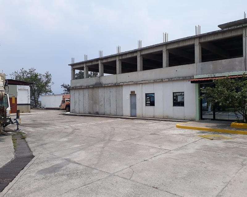 Terreno en Venta Zona 12 – Calzada Atanasio Tzul | Uso Mixto Industrial y Comerc