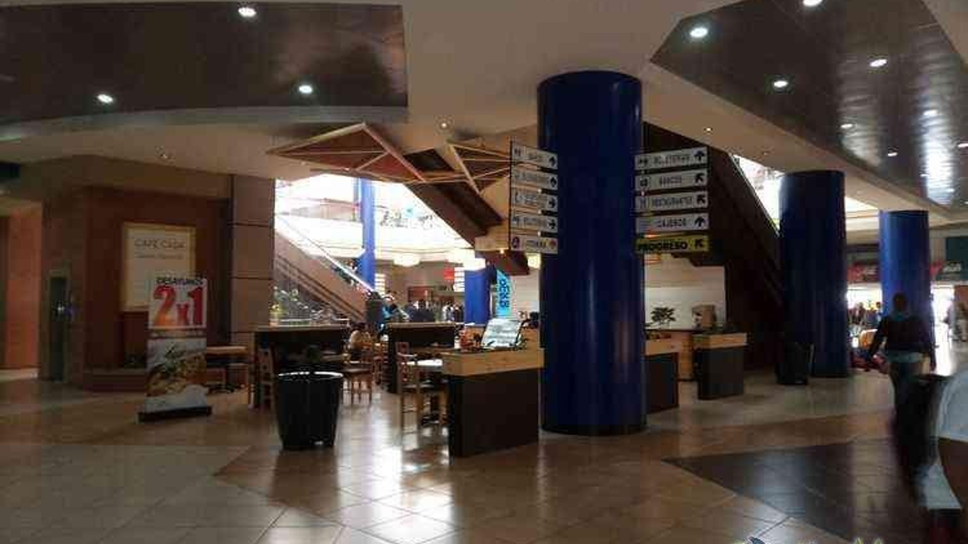 Locales DISPONIBLES y acreditados en Renta