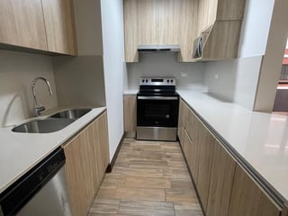 Apartamento En Renta en Salvattore Zona 10 Guatemala - 3