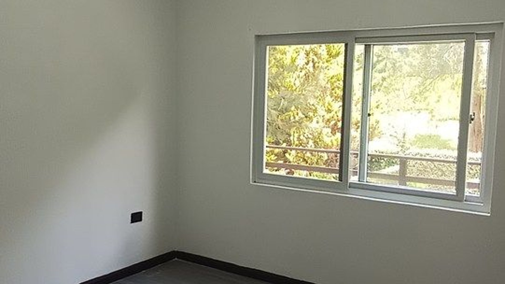 Casa en VENTA  en La Fontana Carretera a El Salvador - Miniatura 15
