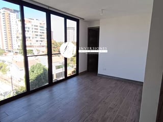 Apartamento en Renta en Zona 15 Vh2 - Image 1