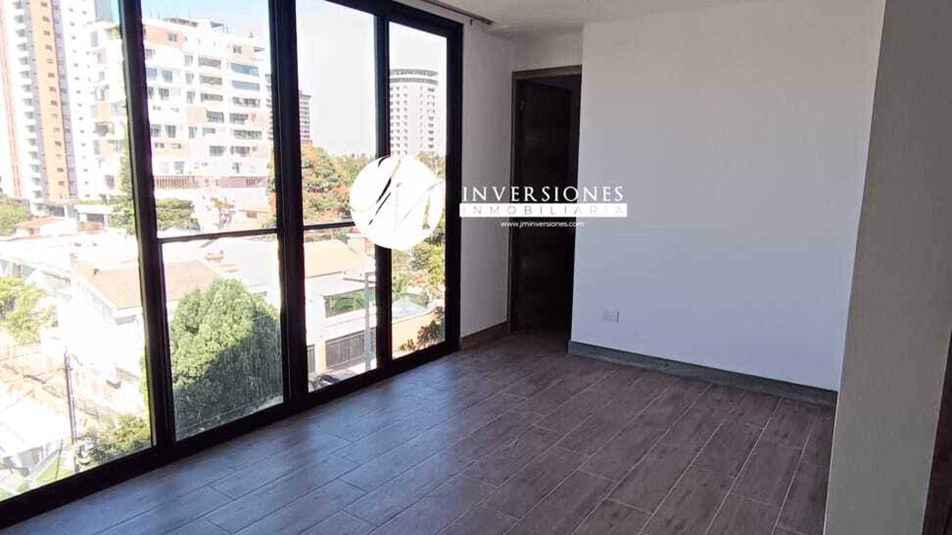 Apartamento en Renta en Zona 15 Vh2