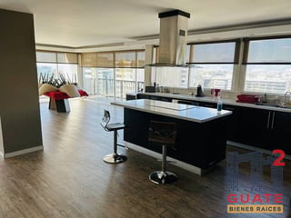 Apartamento Penthouse en Renta, Zona 10 (R10379) - 2