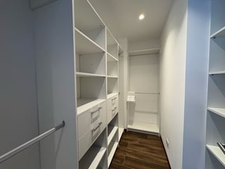 Apartamento amueblado de 2 habitaciones en alquiler, Avia zona 10 - Image 13