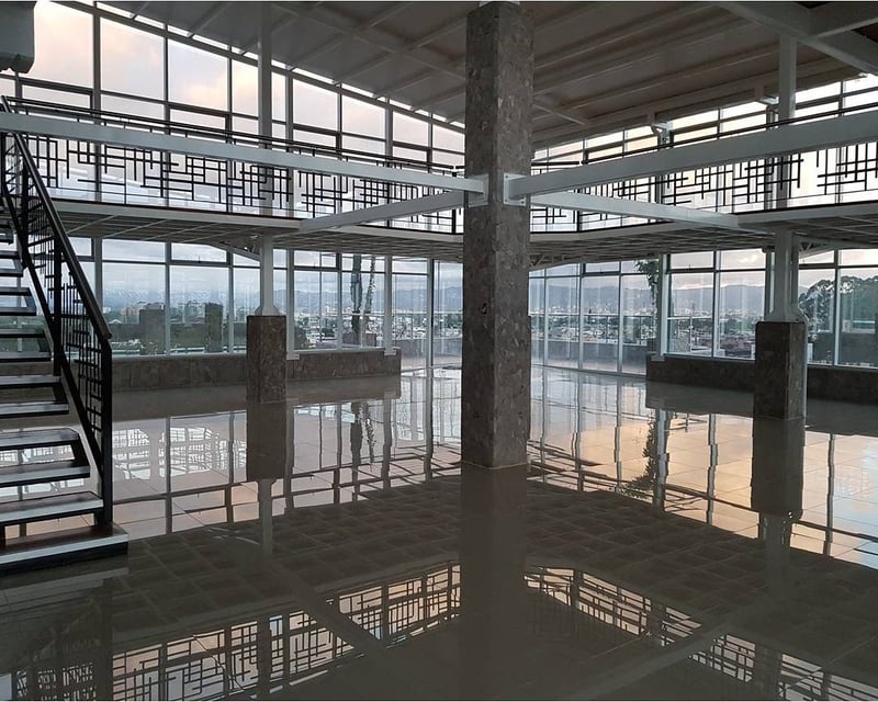 Edificio Stoneglass | Oficinas y Bodegas en Zona 7, Guatemala