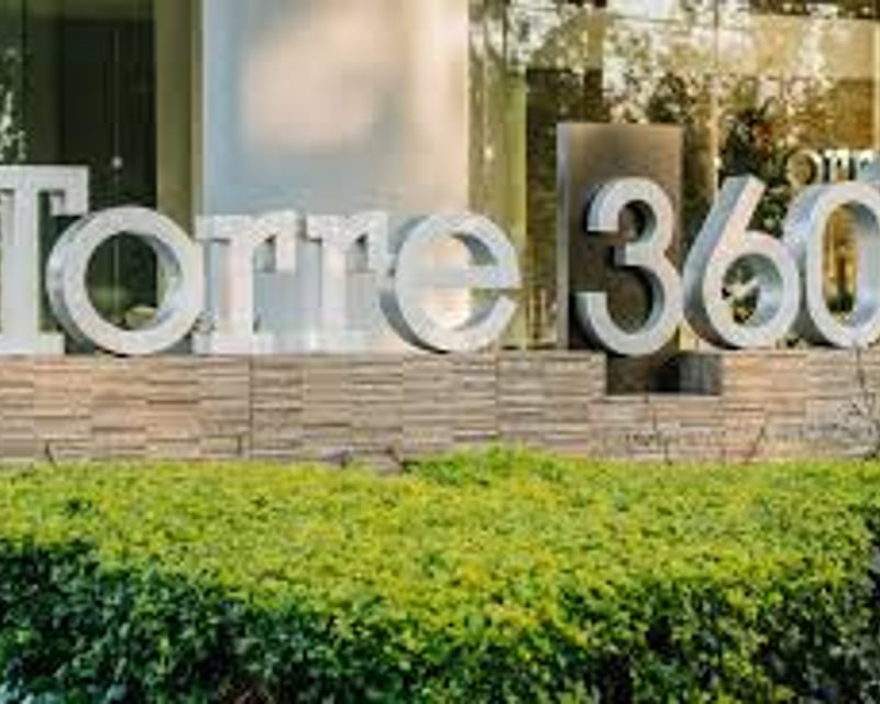 📍 APARTAMENTO EN VENTA – 2 HAB + BALCÓN | TORRE 360 | ZONA 15