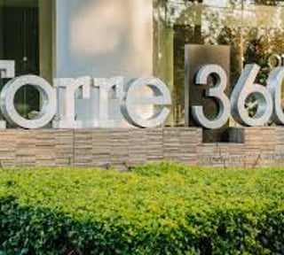 📍 APARTAMENTO EN VENTA – 2 HAB + BALCÓN | TORRE 360 | ZONA 15