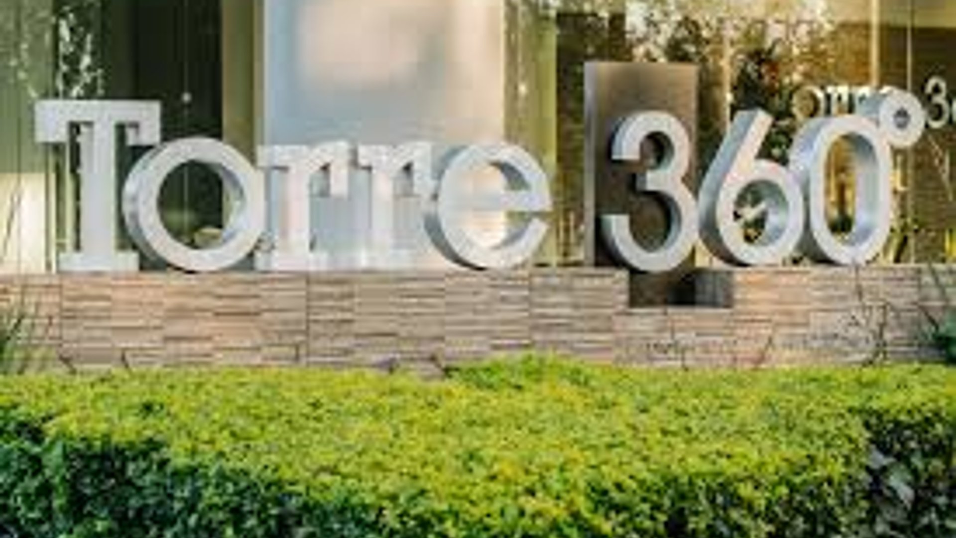 📍 APARTAMENTO EN VENTA – 2 HAB + BALCÓN | TORRE 360 | ZONA 15